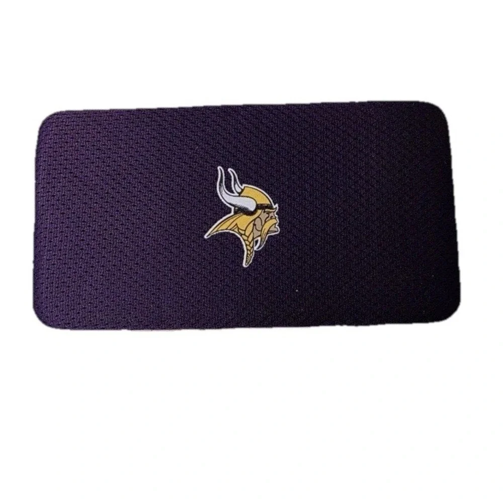 NFL Minnesota Vikings Licensed Shell Mesh Wallet  7-1/8